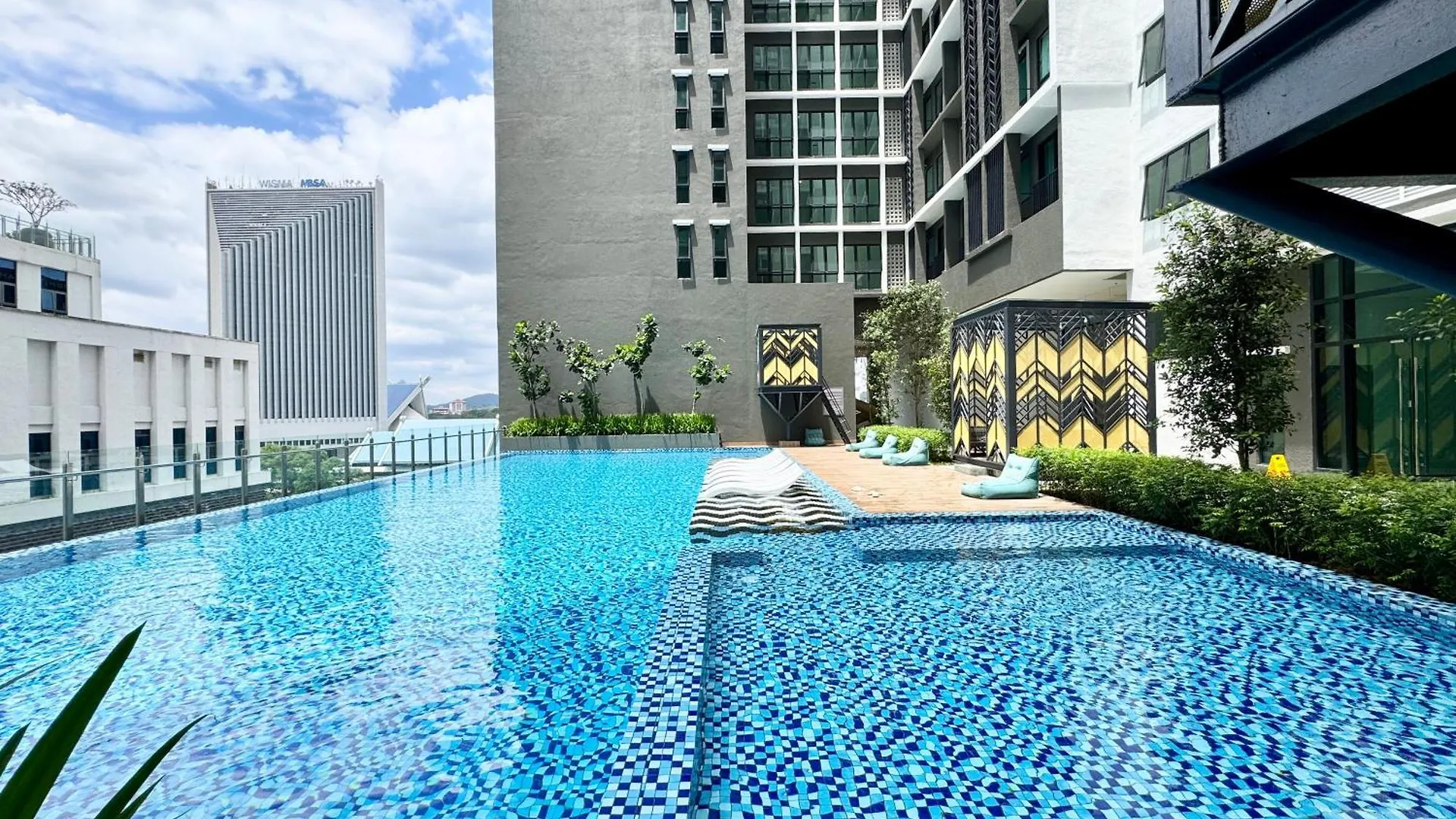 Alinea Suites By Moka Shah Alam